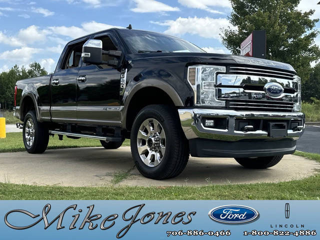 2019 Ford F-250 Super Duty LARIAT 4WD photo