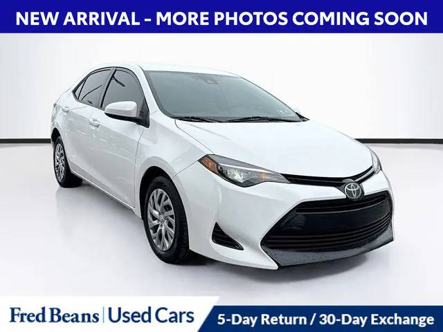 2017 Toyota Corolla LE FWD photo