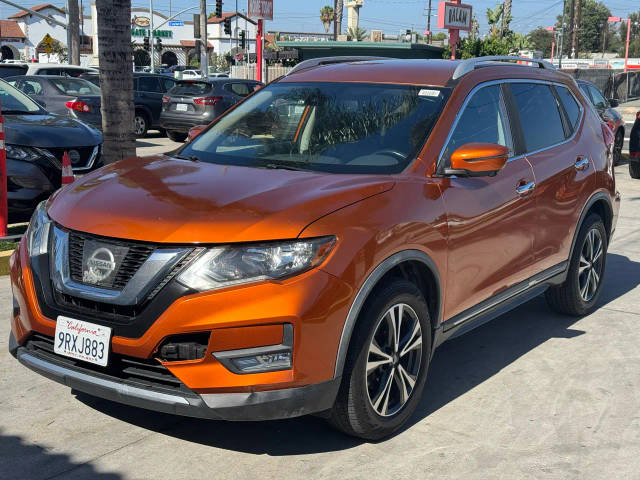 2017 Nissan Rogue SL AWD photo