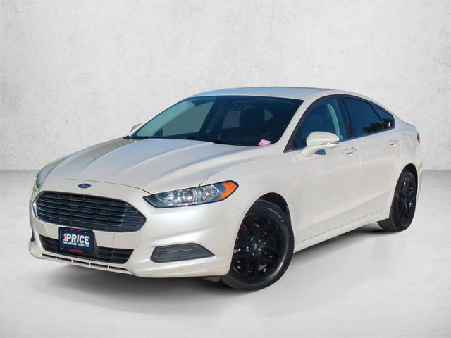 2016 Ford Fusion SE FWD photo