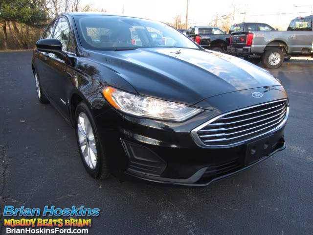 2019 Ford Fusion SE FWD photo