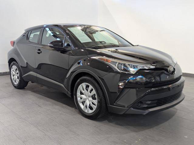 2019 Toyota C-HR LE FWD photo