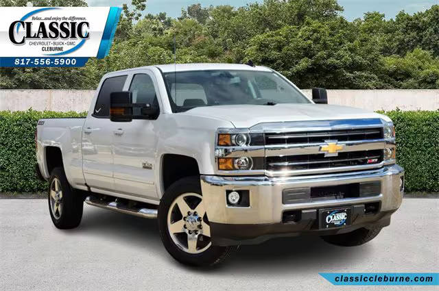 2019 Chevrolet Silverado 2500HD LT 4WD photo