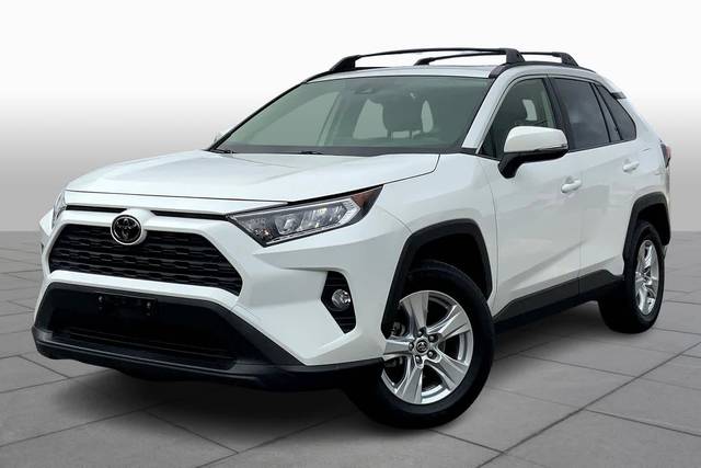 2019 Toyota RAV4 XLE AWD photo