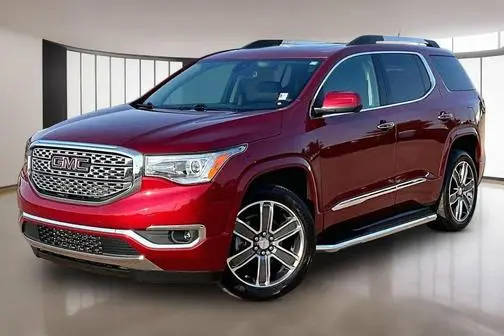 2019 GMC Acadia Denali FWD photo