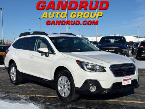 2019 Subaru Outback Premium AWD photo