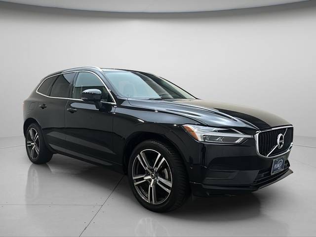 2019 Volvo XC60 Momentum AWD photo