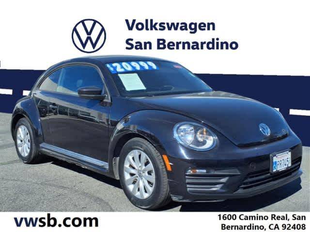 2017 Volkswagen Beetle 1.8T Fleet FWD photo