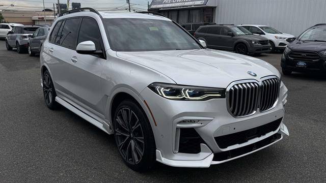 2019 BMW X7 xDrive50i AWD photo