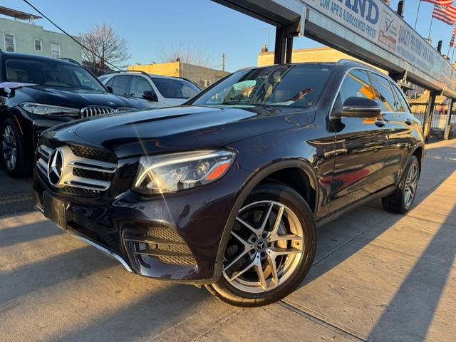 2019 Mercedes-Benz GLC-Class GLC 300 AWD photo