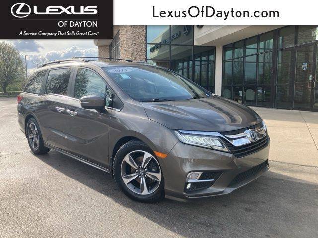 2019 Honda Odyssey Touring FWD photo