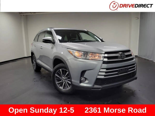 2019 Toyota Highlander XLE AWD photo
