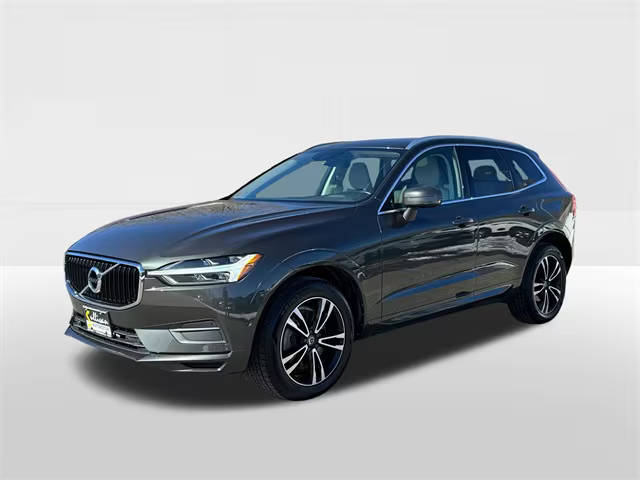2019 Volvo XC60 Momentum AWD photo