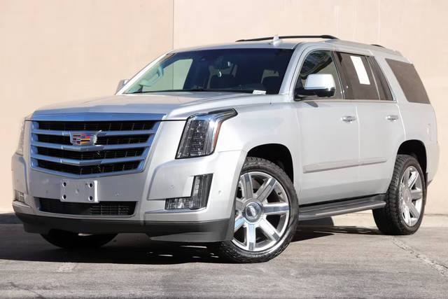 2019 Cadillac Escalade Premium Luxury 4WD photo