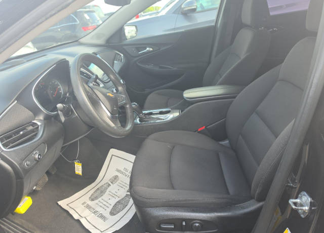 2019 Chevrolet Malibu LT FWD photo