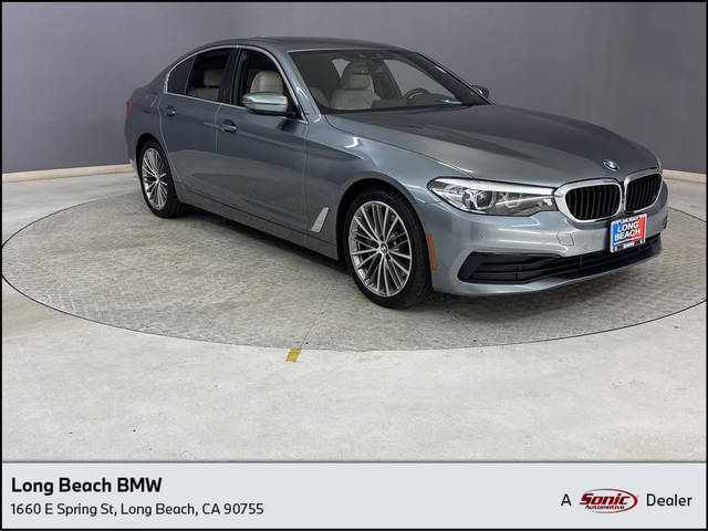 2019 BMW 5 Series 530i RWD photo