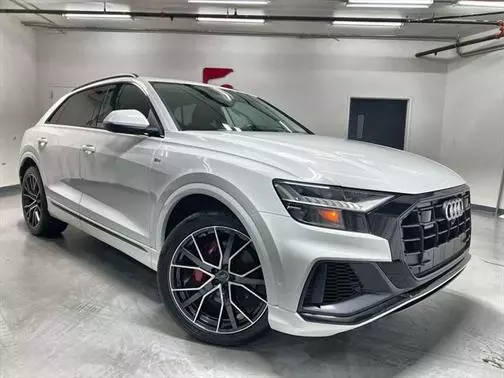 2019 Audi Q8 Prestige AWD photo