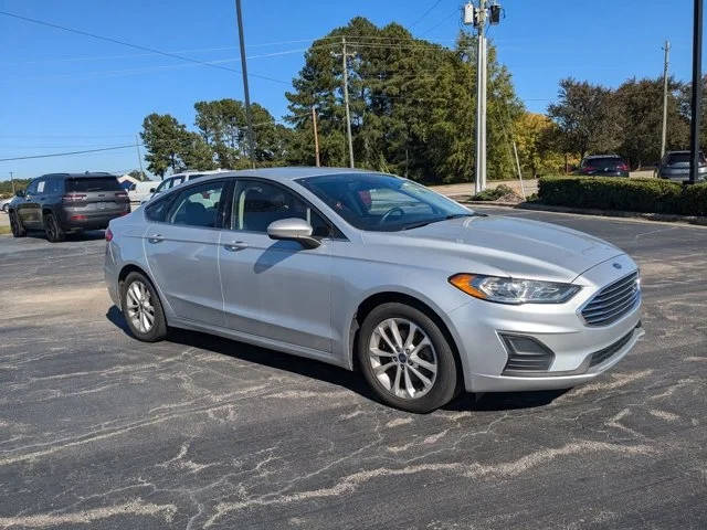 2019 Ford Fusion SE FWD photo