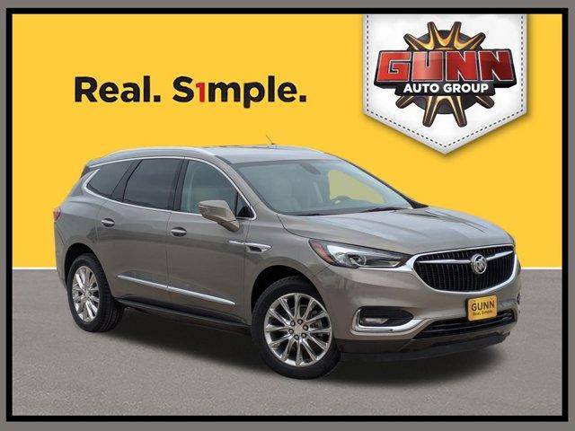2019 Buick Enclave Essence FWD photo