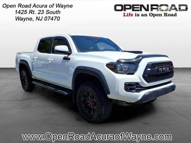 2017 Toyota Tacoma TRD Pro 4WD photo