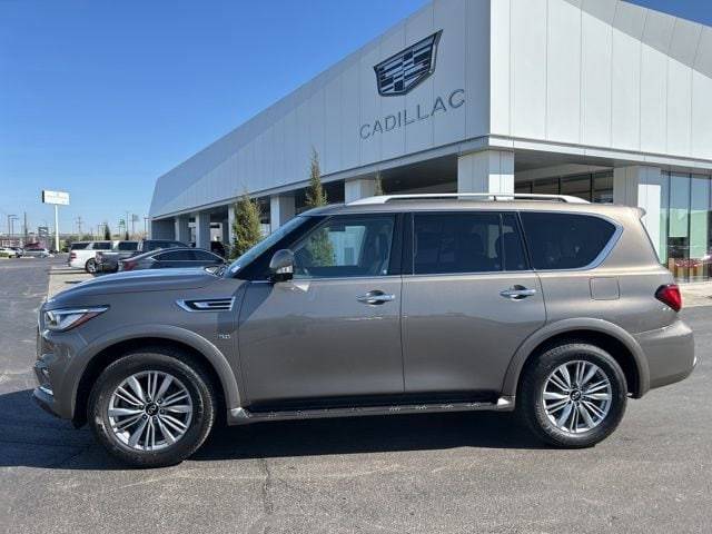 2019 Infiniti QX80 LUXE 4WD photo