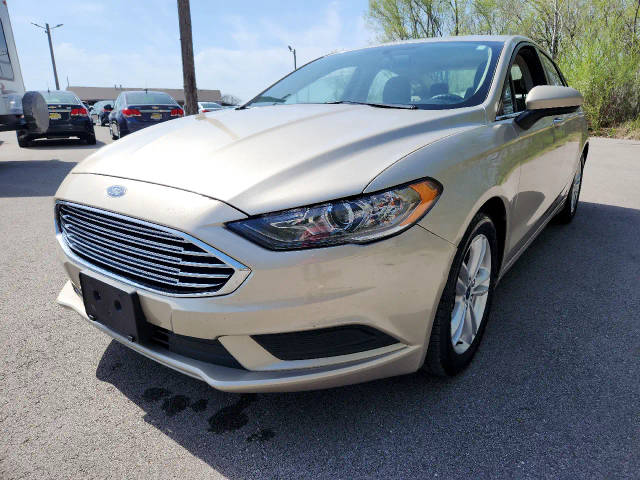 2018 Ford Fusion SE FWD photo