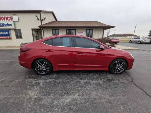 2019 Hyundai Elantra Sport FWD photo