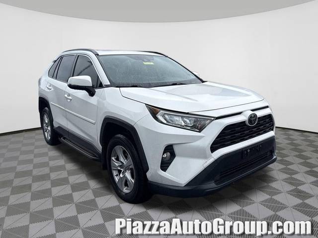 2019 Toyota RAV4 XLE AWD photo