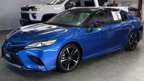 2019 Toyota Camry XSE FWD photo