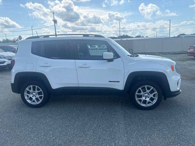 2019 Jeep Renegade Latitude 4WD photo