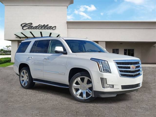 2019 Cadillac Escalade Luxury 4WD photo