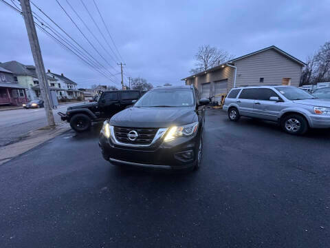 2019 Nissan Pathfinder SV FWD photo