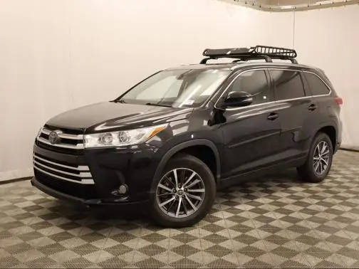 2019 Toyota Highlander XLE FWD photo