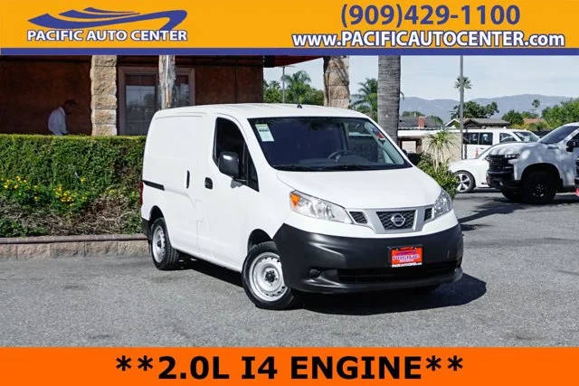 2019 Nissan NV200 S FWD photo