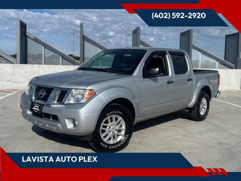2017 Nissan Frontier SV V6 RWD photo