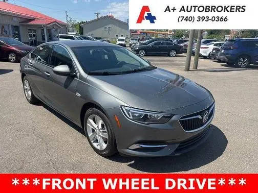 2018 Buick Regal Sportback Preferred FWD photo