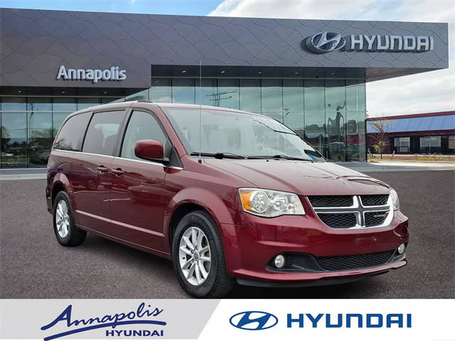 2018 Dodge Grand Caravan SXT FWD photo