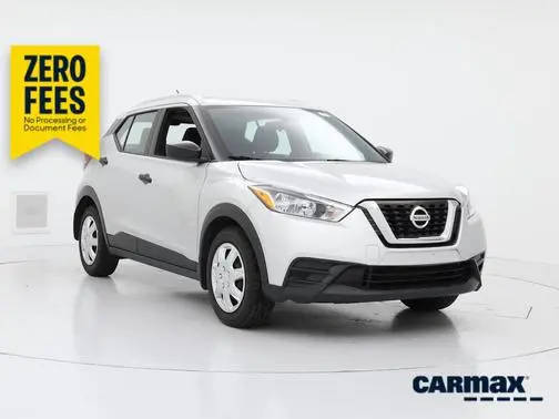 2019 Nissan Kicks S FWD photo