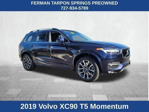 2019 Volvo XC90 Momentum AWD photo