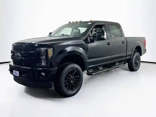 2019 Ford F-250 Super Duty LARIAT 4WD photo