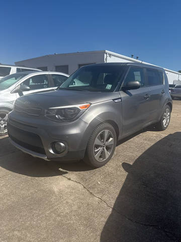 2018 Kia Soul + FWD photo