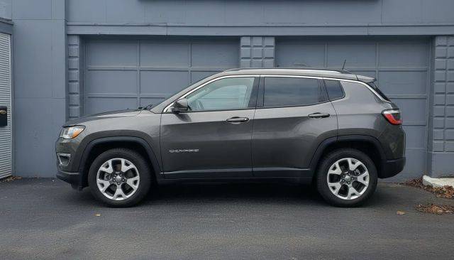 2019 Jeep Compass Limited 4WD photo