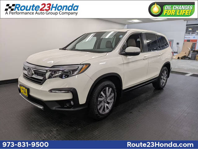 2019 Honda Pilot EX-L w/Navi & RES AWD photo