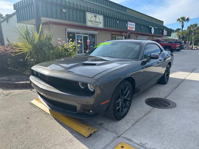 2019 Dodge Challenger SXT RWD photo