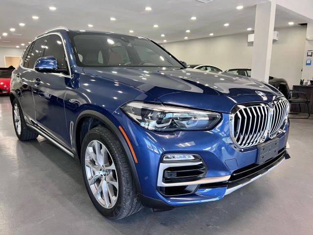 2019 BMW X5 xDrive50i AWD photo