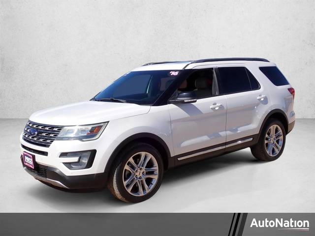 2016 Ford Explorer XLT 4WD photo