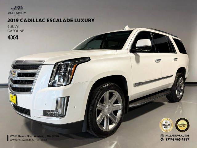 2019 Cadillac Escalade Luxury 4WD photo