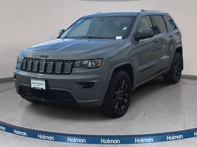 2019 Jeep Grand Cherokee Altitude 4WD photo