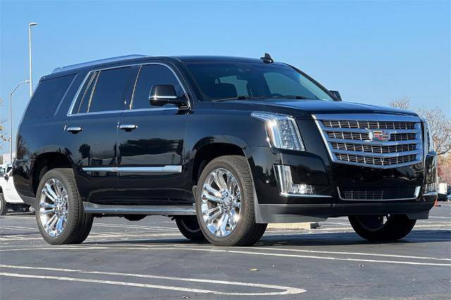 2019 Cadillac Escalade Luxury 4WD photo