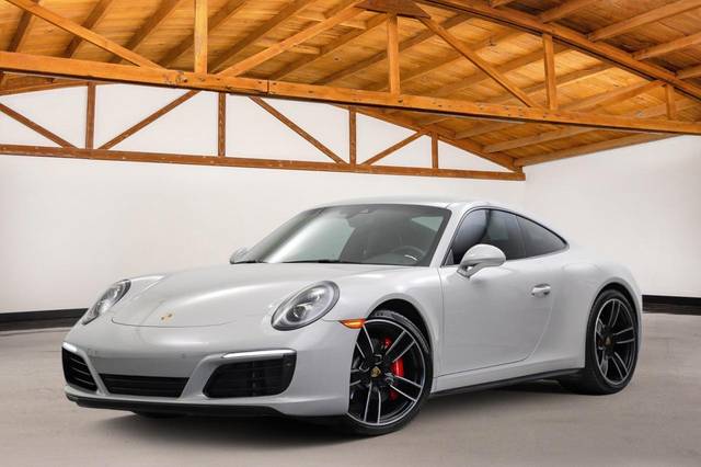 2019 Porsche 911 Carrera 4S AWD photo